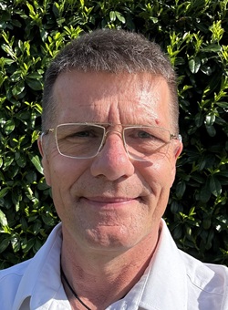 Porträt Andreas Rüter